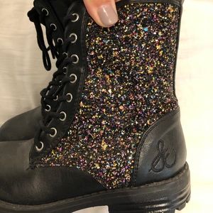 Little girls sz 11 Sam Edelman combat boot w multicolor sparkle. Side zip &laces